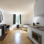 Manoir De L'eveche Et 3*