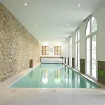 Manoir De L'eveche Et Lisieux