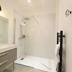 Manoir De L'eveche Et Ξενοδοχείο με διαμερίσματα 3*