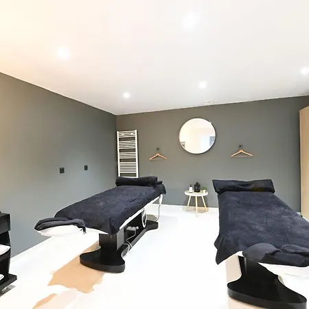 Manoir De L'eveche Et