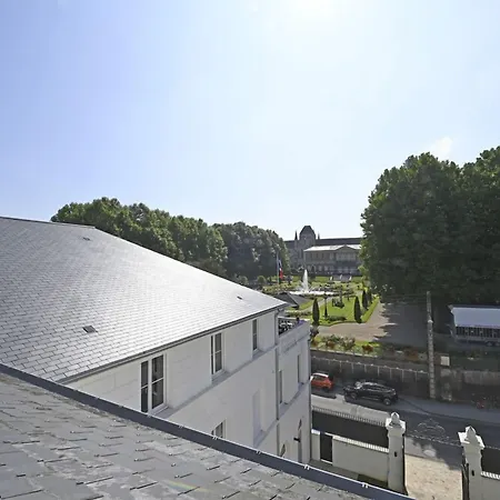 Апарт-отель Manoir De L'eveche Et Лизьё