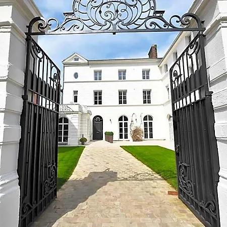 Manoir De L'eveche Et 3* リジュー