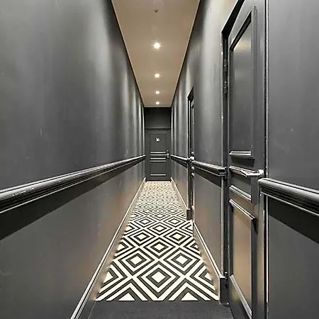Manoir De L'eveche Et アパートホテル リジュー