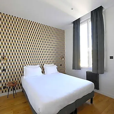 アパートホテル Manoir De L'eveche Et
