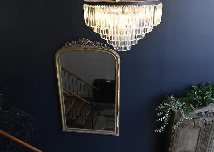 Manoir De L'eveche Et Апарт-отель 4*