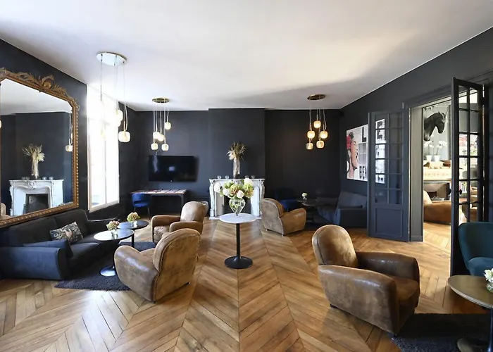 Manoir De L'eveche Et Aparthotel 4*