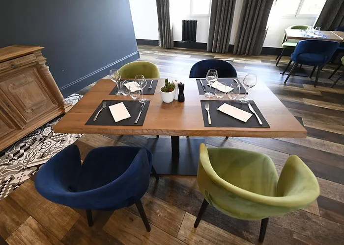 Manoir De L'eveche Et Апарт-отель 4*